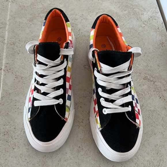 Mudd Shoes - Mudd Multicolor Checkered Platform Fashion Sneaker Poppy